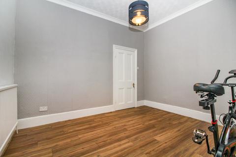 101 Second Avenue, London, E12 6EN