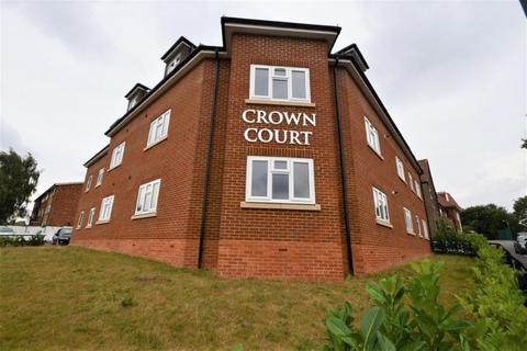Flat 7, Crown Court, 137 Clewer Hill Road, Windsor, SL4 4DW