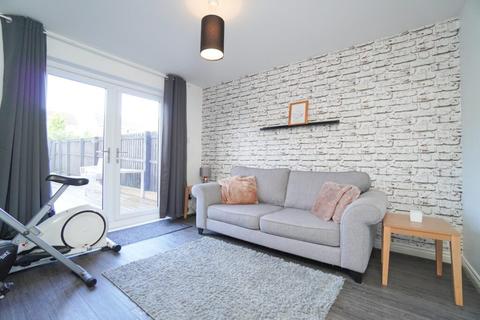8 Bernisdale Place, Glasgow, G15 8BT