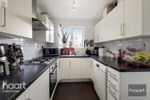 98 Priory Road, Croydon, CR0 3QY