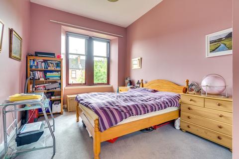 3/1, 3 Balshagray Crescent, Glasgow, G14 9RY