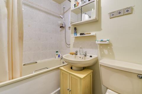 3/1, 3 Balshagray Crescent, Glasgow, G14 9RY