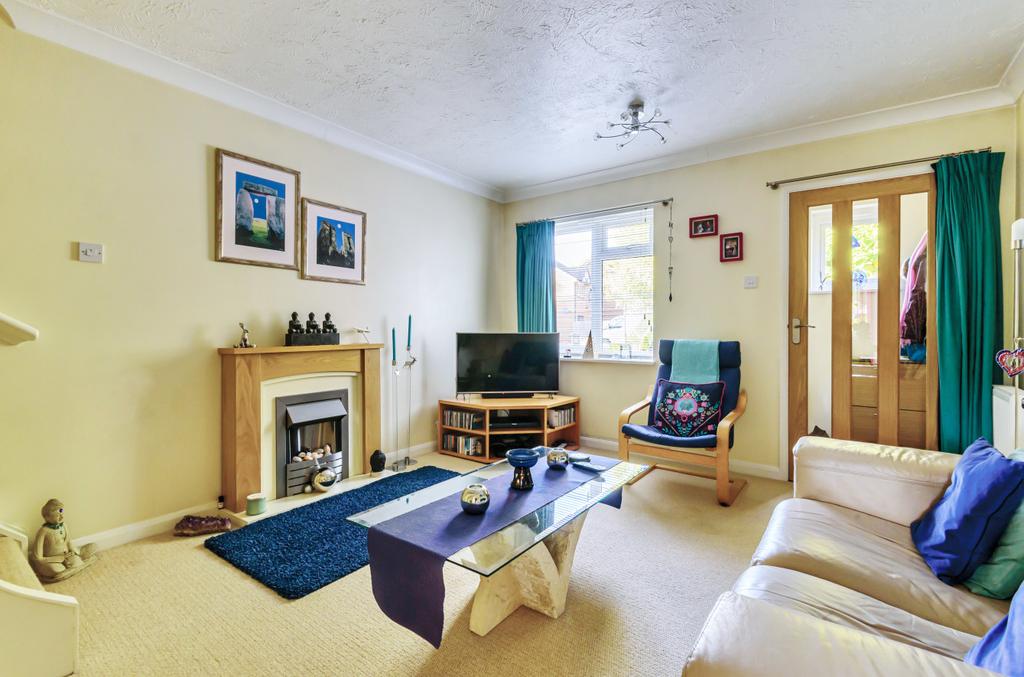 Haining Gardens, Mytchett, Camberley, Surrey, GU16 2 bed semidetached