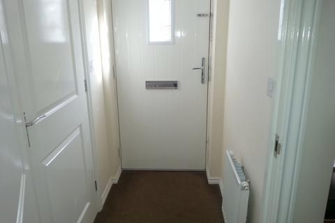 3 bedroom townhouse to rent, 41 Woodlands Chase,  Kimberworth Park, Rotherham S61 3DQ