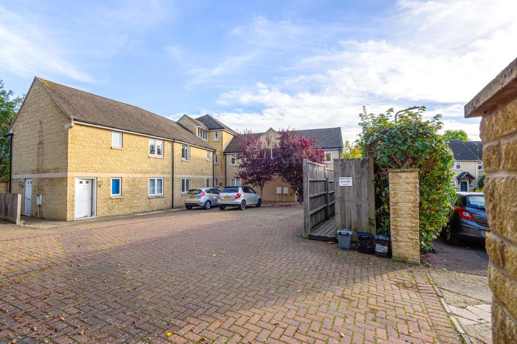 Shirley Heights, Witney, OX28 1 bed flat for sale £180,000