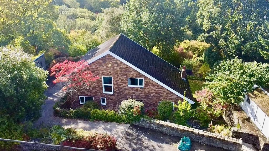 Pinewood, Viaduct Road, Garndiffaith... 4 bed detached house £400,000