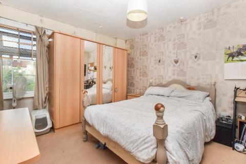 28 Byron Street, Runcorn, WA7 5BX