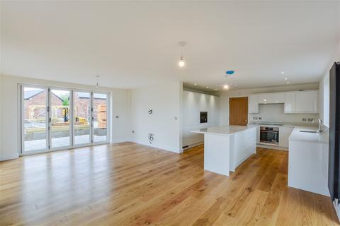 4 bedroom detached house for sale - Millpond Court, Mill Lane, Kingsley
