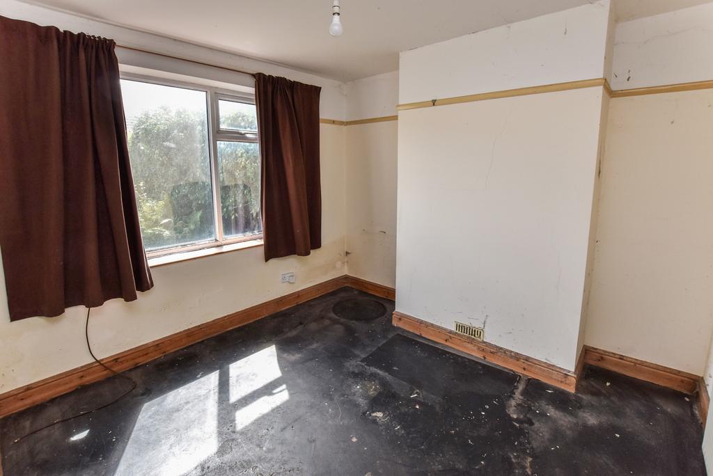 Hillberry Crescent, Warrington 3 bed semidetached house £200,000