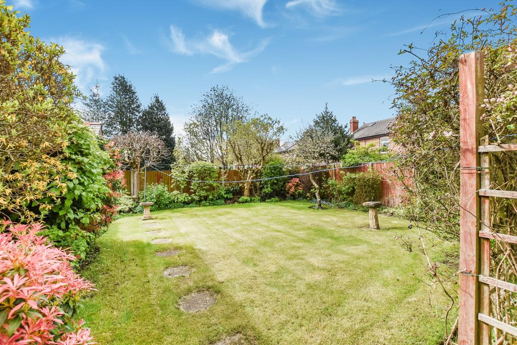 Kimberley Drive, Stockton Heath, Warrington 3 bed semidetached house