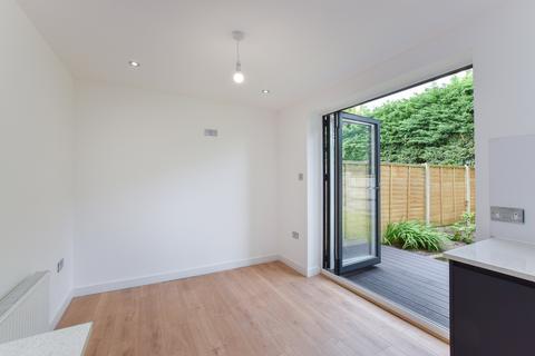24 Delafield Close, Fearnhead, Warrington, WA2 0AJ
