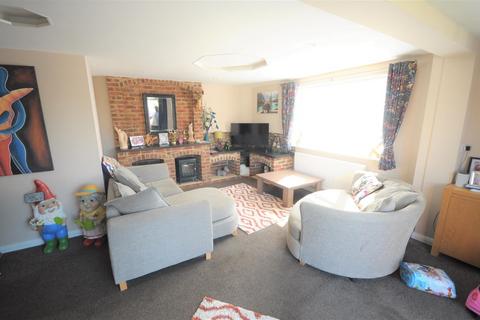 2 bedroom detached bungalow for sale, Strode Park Road, Herne, Herne Bay, Kent