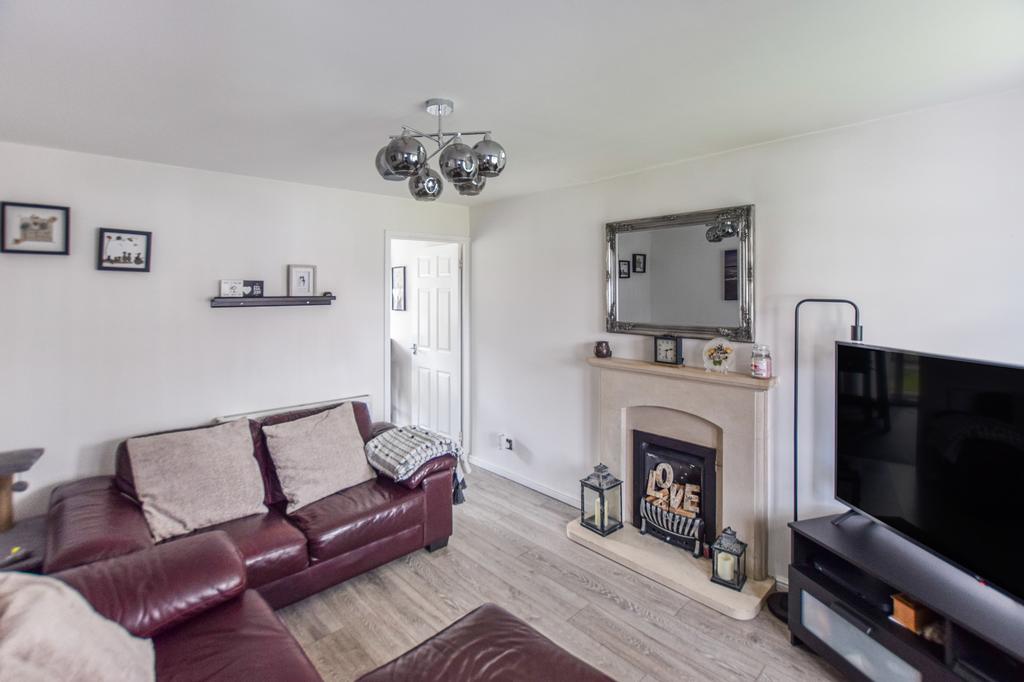 Langton Close, Widnes 3 bed semidetached house £170,000