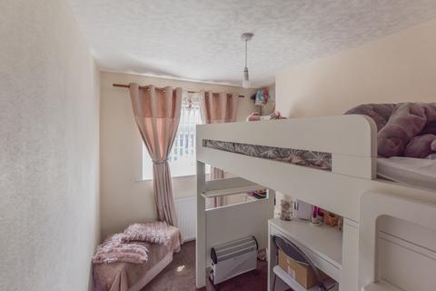 19 Bancroft Road, Widnes, WA8 3LS