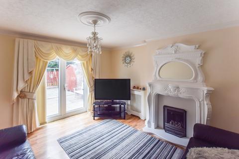 39 Barnes Road, Widnes, WA8 3LH