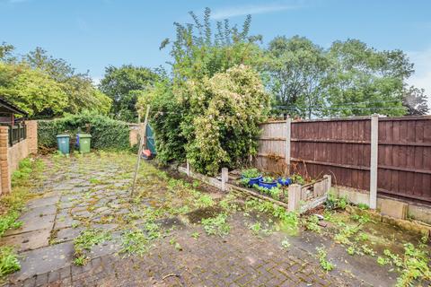 25 Dundalk Road, Widnes, WA8 8DF