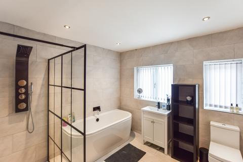 60 Mayfield Avenue, Widnes, WA8 8PW