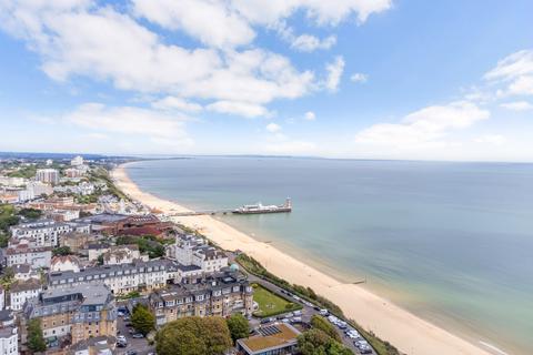 2 bedroom penthouse for sale, West Cliff Road, West Cliff, Bournemouth, Dorset, BH2