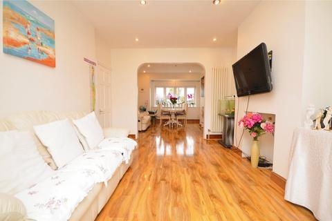 3 bedroom terraced house to rent, Argyle Gardens, Upminster, Essex, RM14
