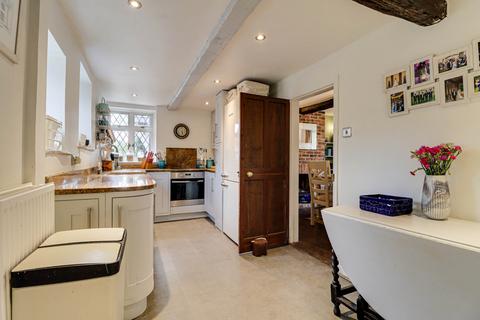 7, Bradden Cottages Bradden Lane, Gaddesden Row, Hemel Hempstead, HP2 6HZ