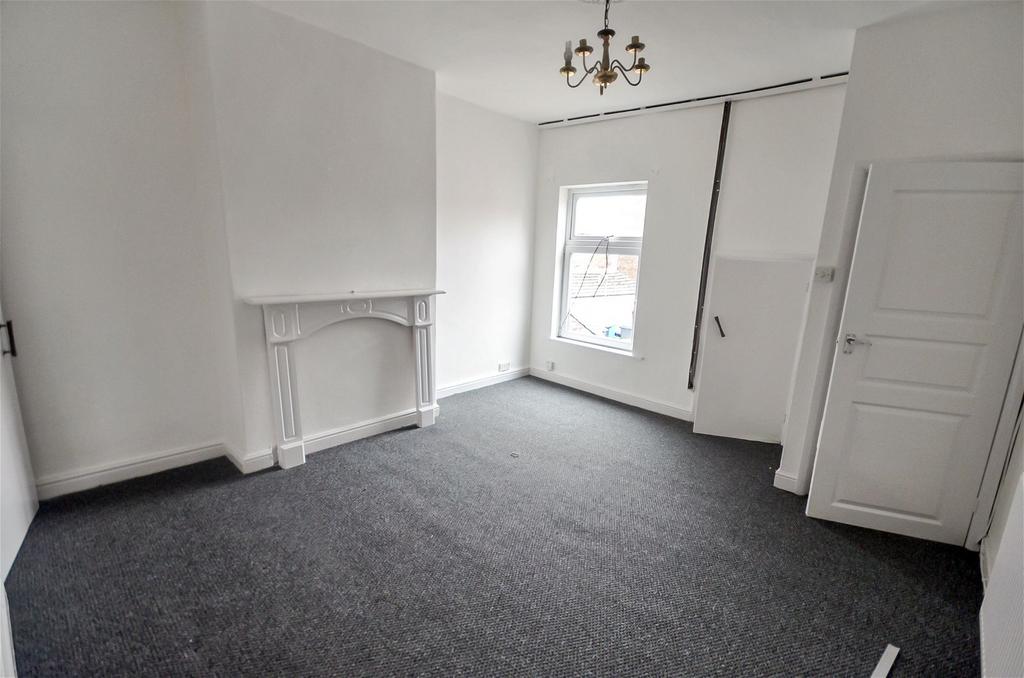 Albert Road, Widnes, WA8 6JS 1 bed flat to rent £525 pcm (£121 pw)