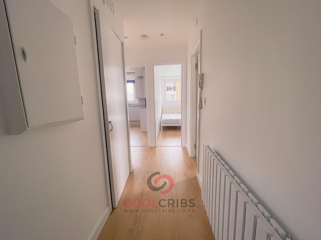 Apartment in London - More