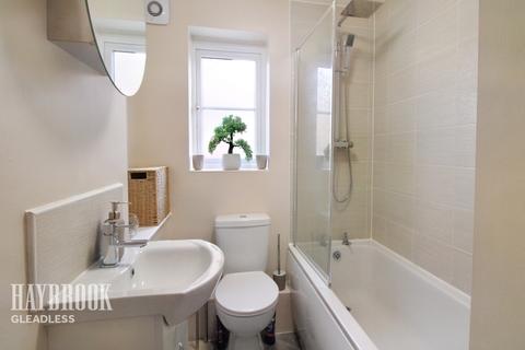 50 Archdale Road, Sheffield, S2 1NZ