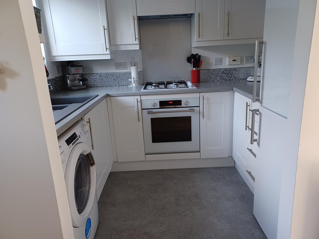 Abbottsmoor, Port Talbot, Neath Port Talbot. SA12 6DT 2 bed semi