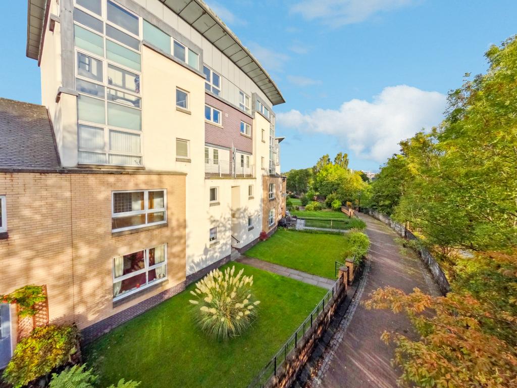 Waterside Place, Flat 1/1, Oatlands, Glasgow, G5 0QD 2 bed apartment