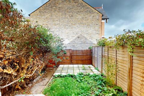 21 Codrington Hill, London, SE23 1LR