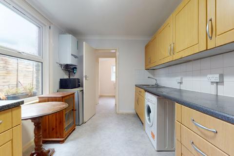 30 Colegrave Road, London, E15 1ED