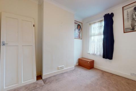30 Colegrave Road, London, E15 1ED