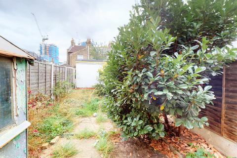 3 Morley Road, London, E15 3HF