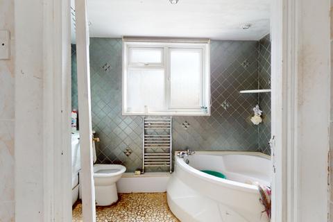 26 North Road, Belvedere, DA17 6JX