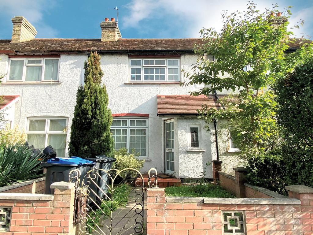 219 Thornton Road, Thornton Heath 2 bed terraced house £200,000
