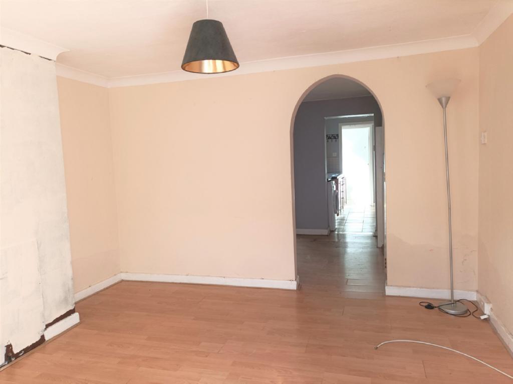 37 Brook Street, Colchester, Essex 2 bed terraced house £80,000