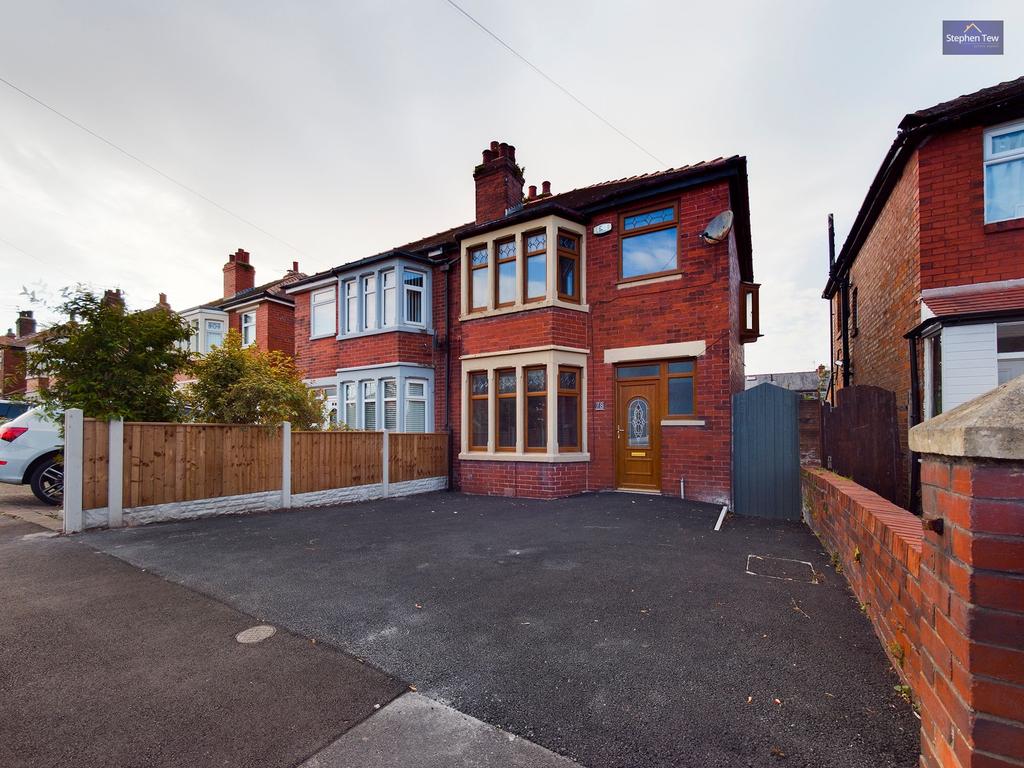 Lancaster Road, Blackpool, FY3 3 bed semidetached house for sale £