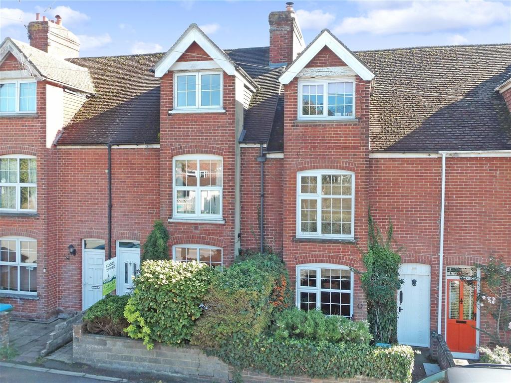 Ford Road, Arundel, West Sussex 4 bed terraced house - £390,000