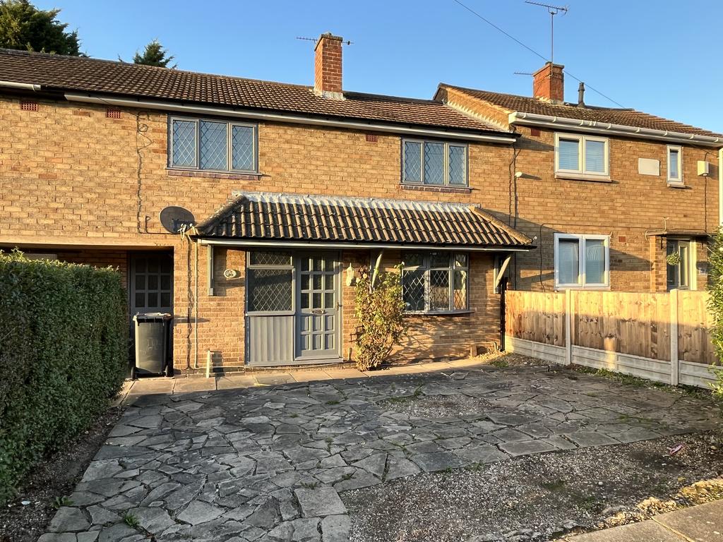 Trenant Road, Leicester 3 bed townhouse £900 pcm (£208 pw)