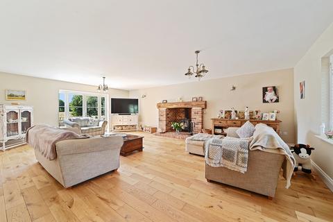 4 bedroom detached house for sale - Burtons Green, Halstead - Fenn Wright Signature