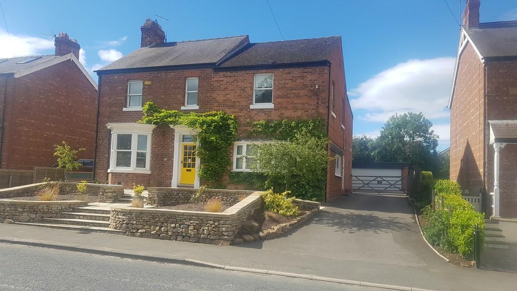 South End, Bedale 5 bed detached house £595,000