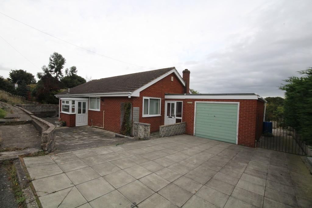 Westminster Road, Brynteg, Wrexham 3 bed detached bungalow for sale £