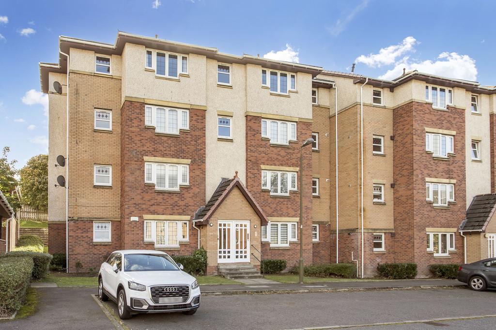 Burnvale Place, Livingston 2 bed apartment £124,000