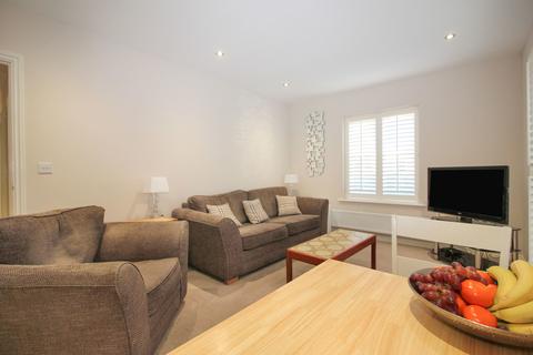 2 bedroom apartment for sale - Ravens Dene, Chislehurst