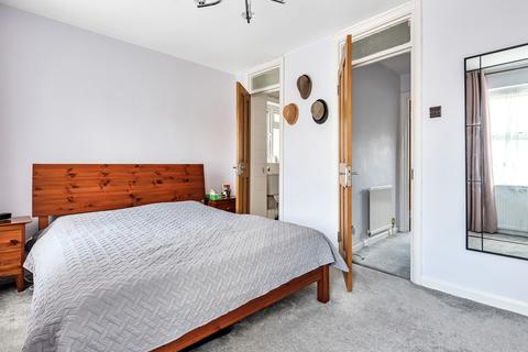 10 Bishops Close, Barnet, EN5 2QH