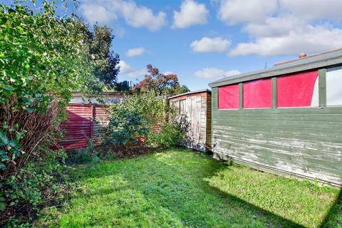 2b Percy Road, Mitcham, CR4 4JU