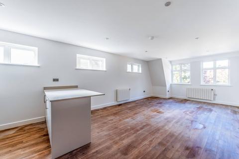 2 bedroom flat for sale - Pampisford Road, South Croydon, CR2