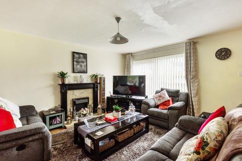 3 bedroom semi-detached house for sale, Swinnow Green, Pudsey, West Yorkshire, LS28