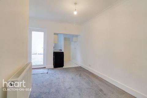 1 bedroom apartment to rent, Rosemary Road, Clacton-on-sea