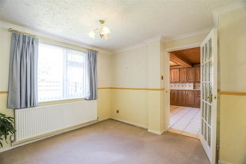 14 Hall Gardens, Colney Heath, St Albans, AL4 0QG